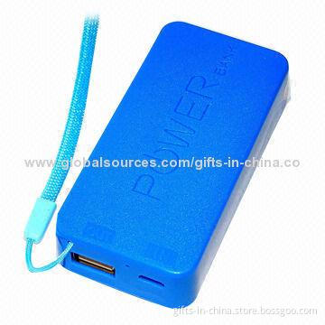 5,600mAh Pocket Power Bank with CE, RoHS Marks, Free Samples Supply, 5.0V/1A